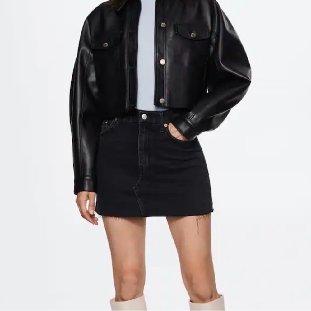 NWT Mango Black Denim Mini Skirt with Frayed Hem size small - Picture 2 of 16